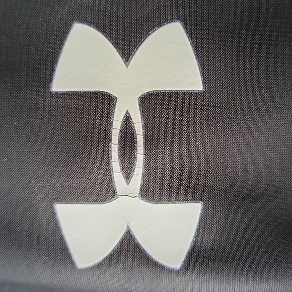 Men's Under Armour heat gear shirt - Picture 3 of 7